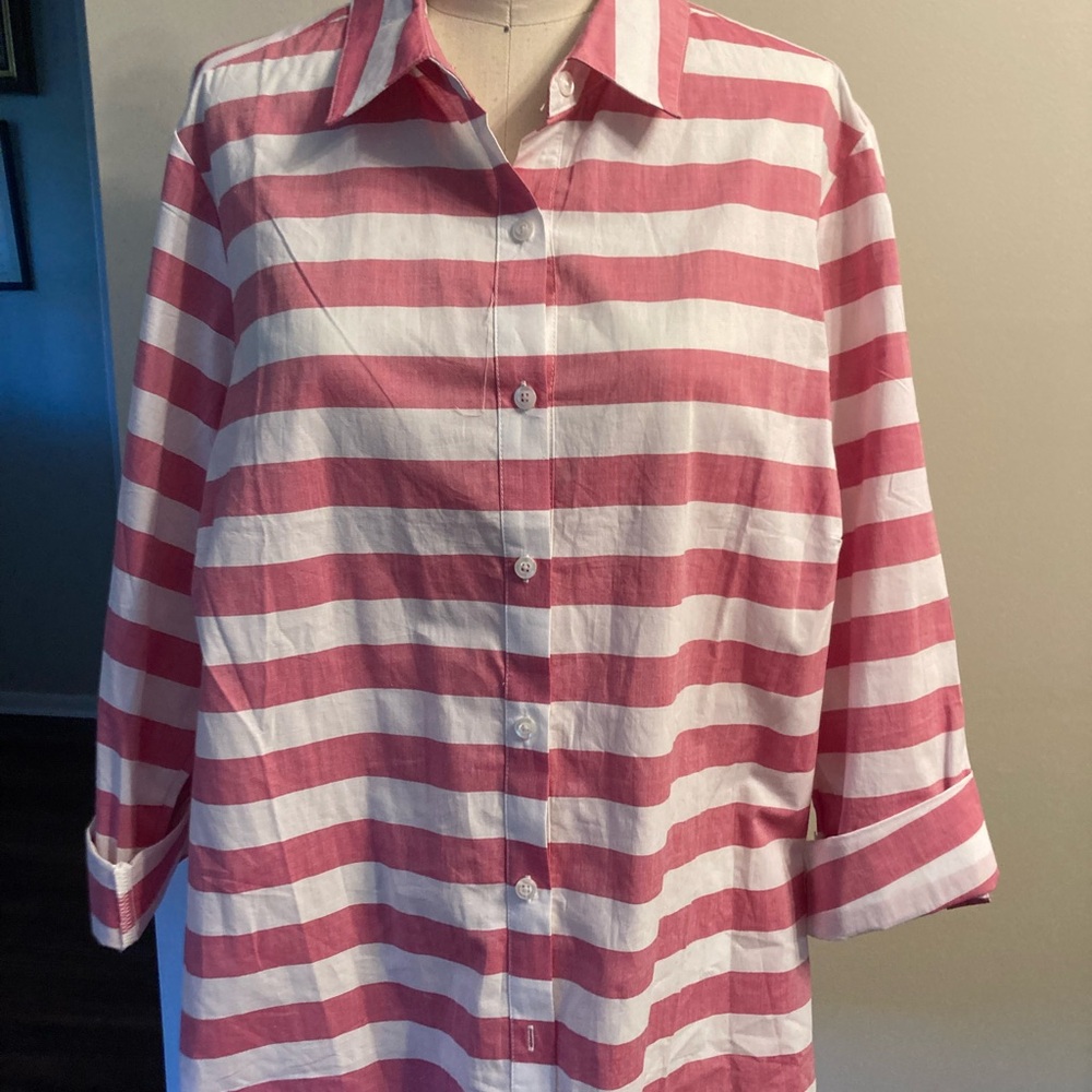 Zac & Rachel Pink and White Boxy Button Down Top